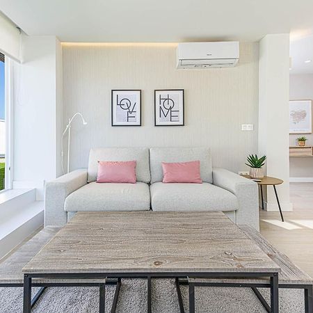 Wintowinrentals Exclusivo Atico Cerca De La Playa. مالقة المظهر الخارجي الصورة