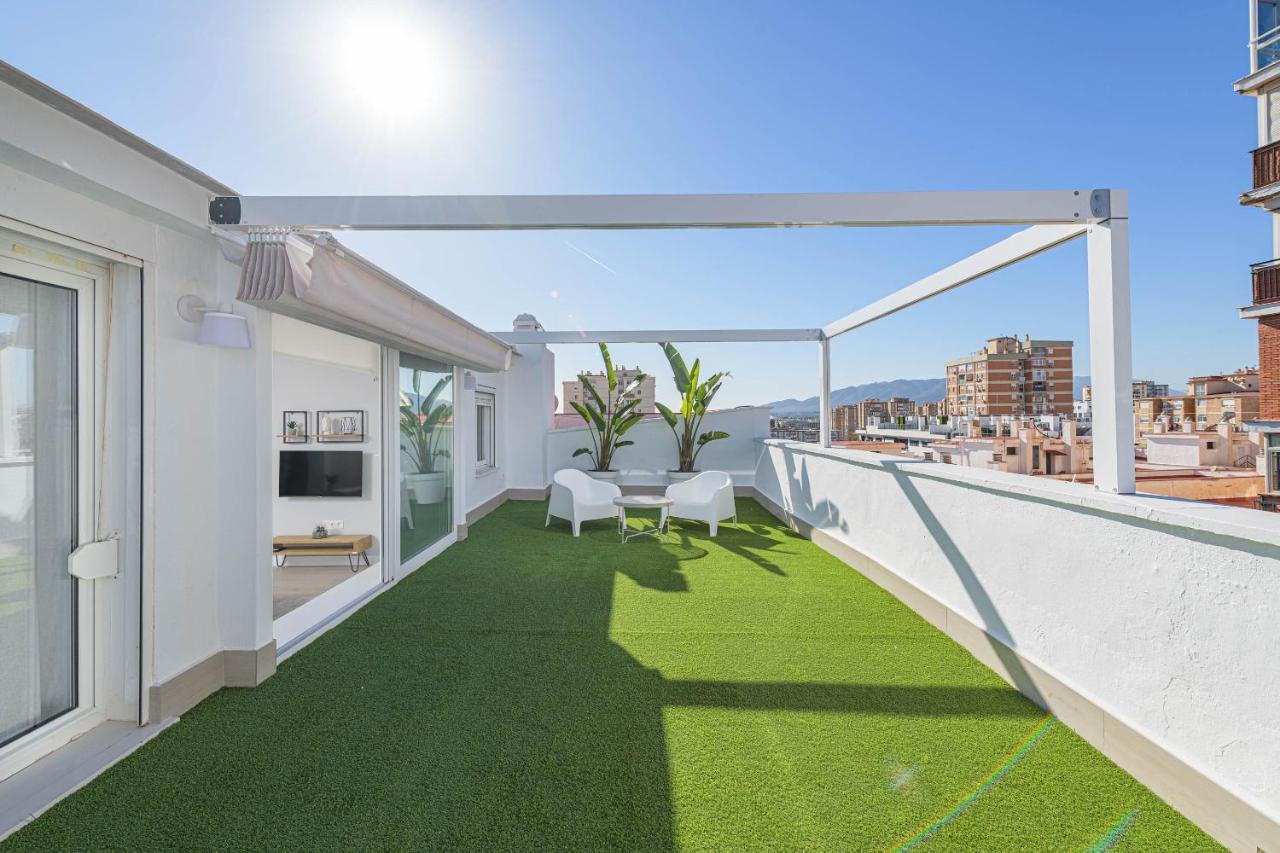 Wintowinrentals Exclusivo Atico Cerca De La Playa. مالقة المظهر الخارجي الصورة